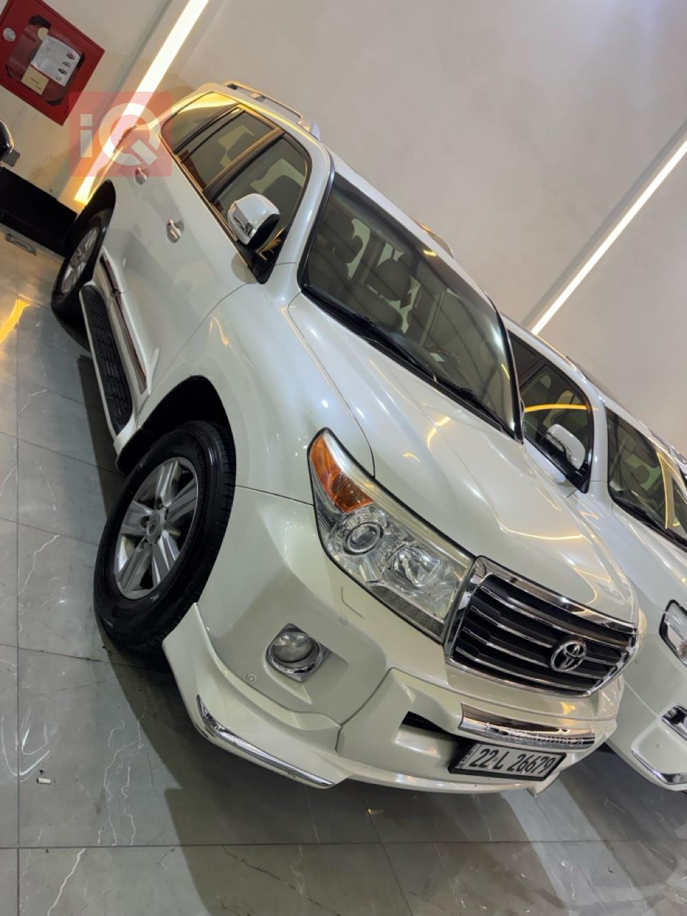 تويوتا لاندكروزر